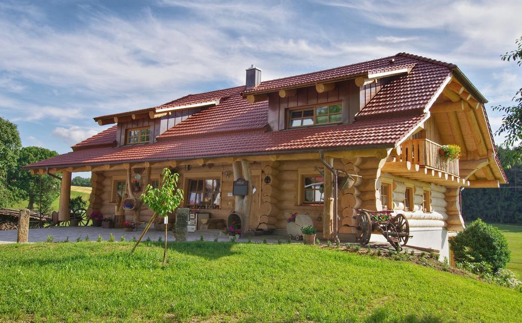 Holzhaus Lugerhof Apartment Roding Exterior photo